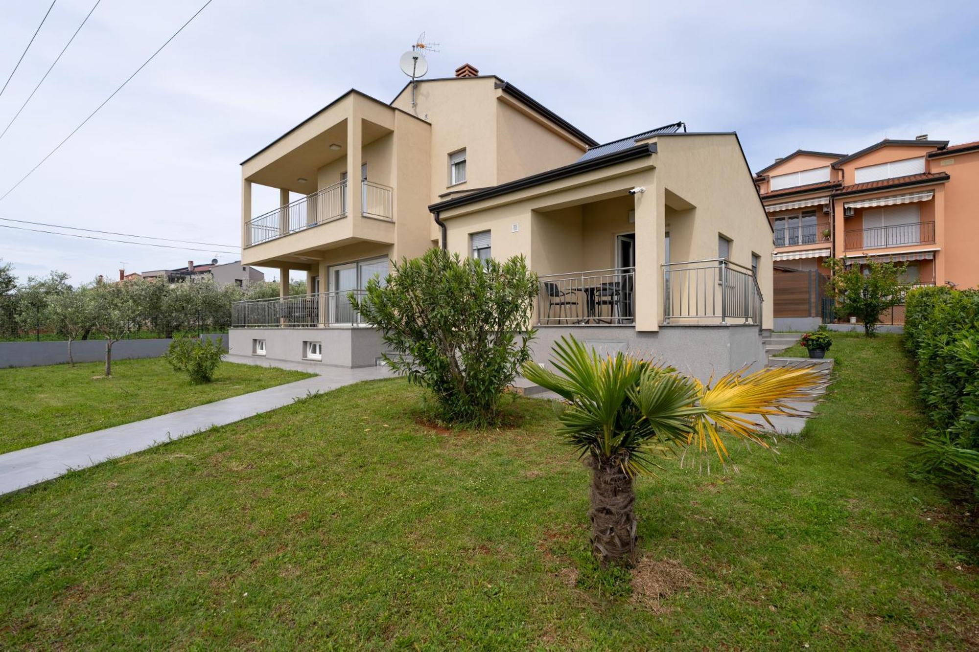Dani'S Place Porec Exterior photo