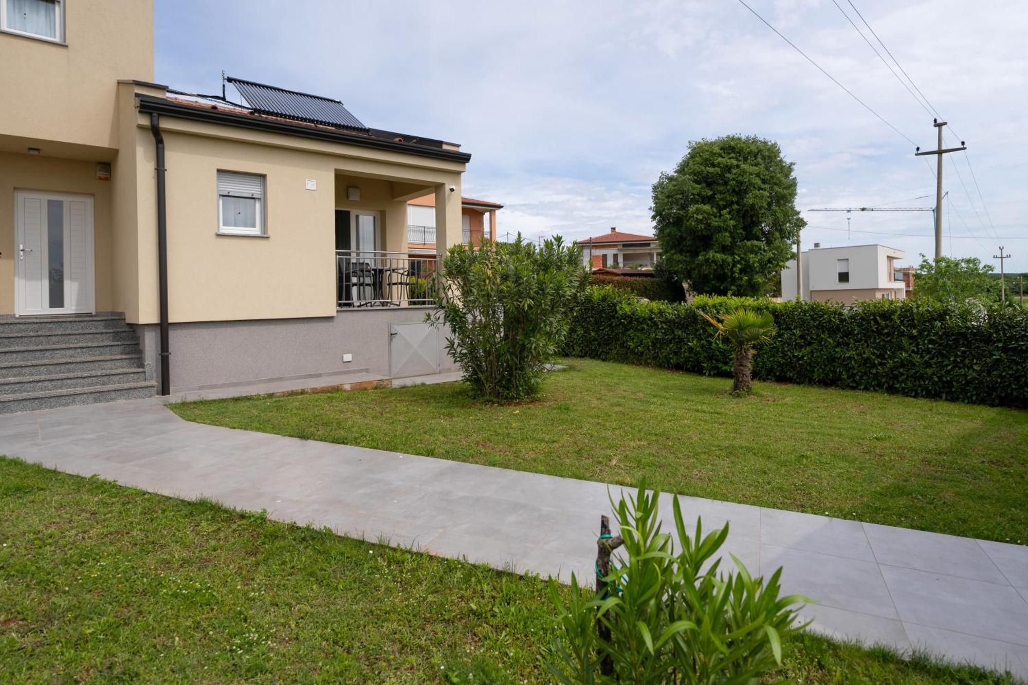 Dani'S Place Porec Exterior photo
